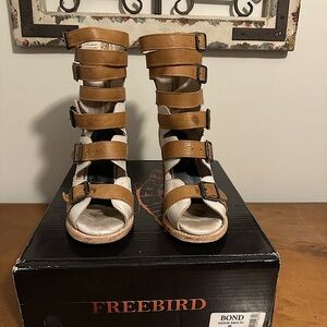 Freebird Bond Multi-Strap Sandals multi beige color size 8